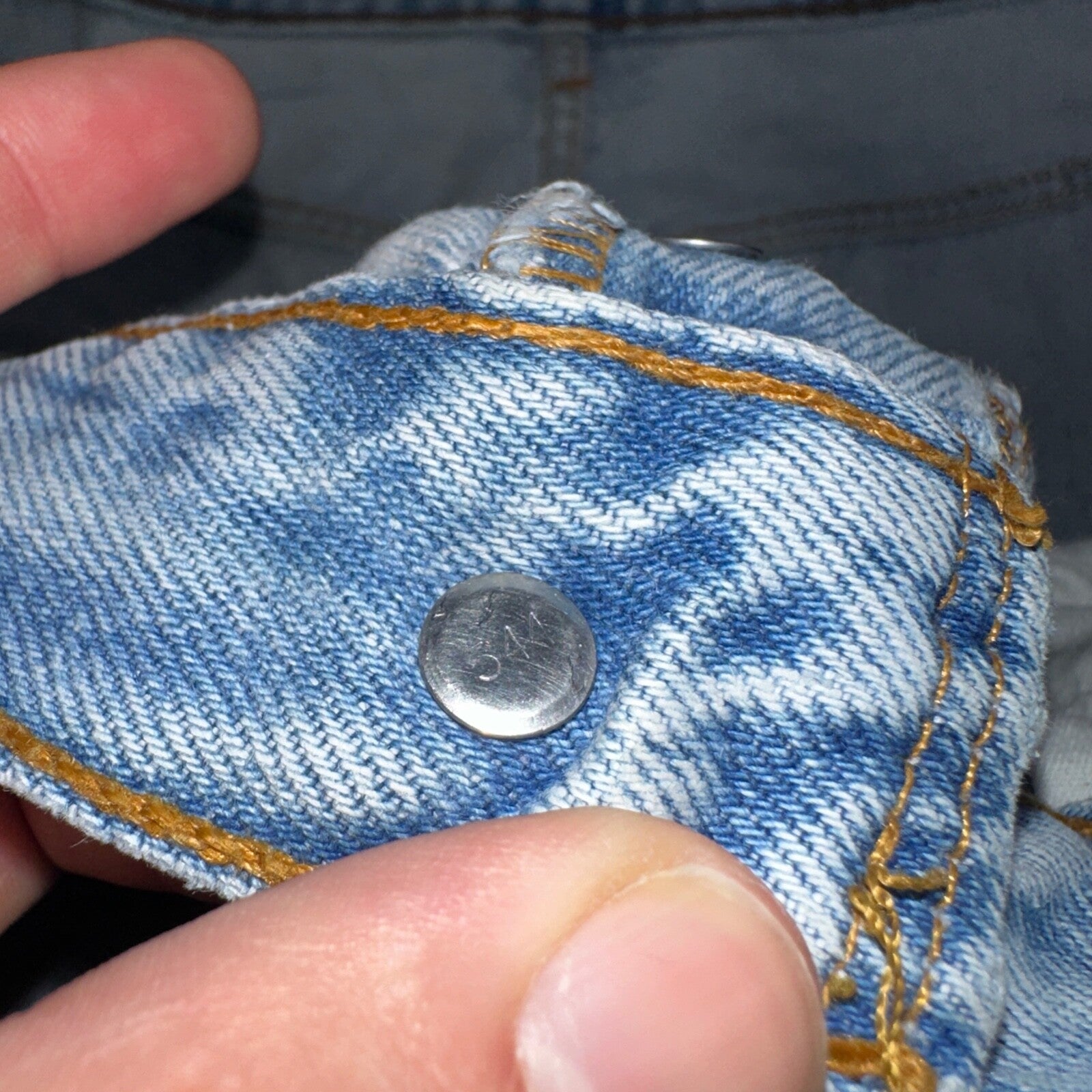 Levis 501 Vintage 90s USA XX Straight Leg Jeans Blue Light Wash 38x32 Act 37x31