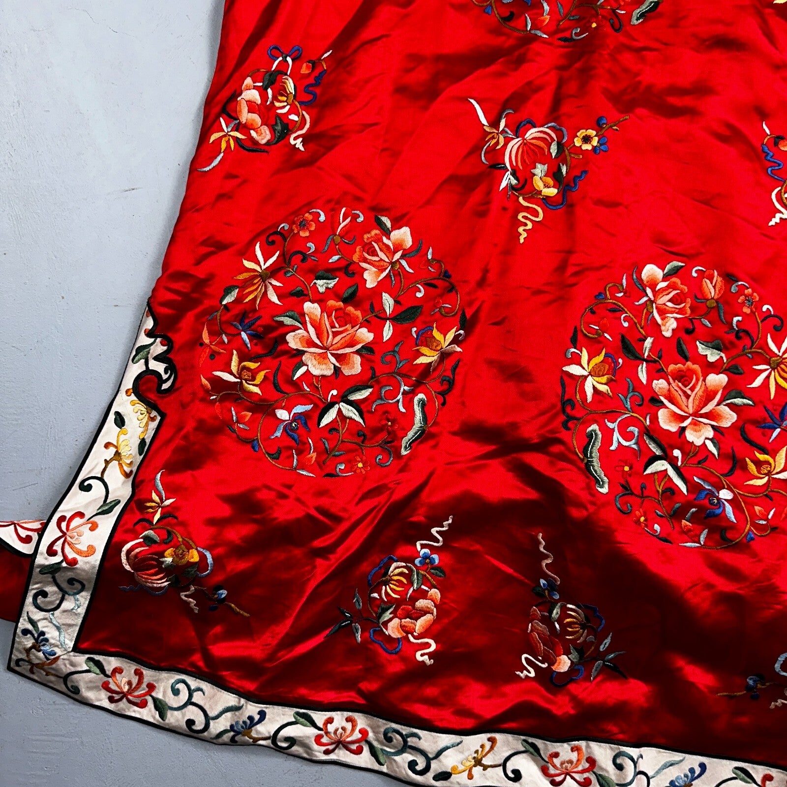 VTG Chinese Silk Cloth Dynasty Palace Red Dragon Robe Kimono Bai Hua Embroidery