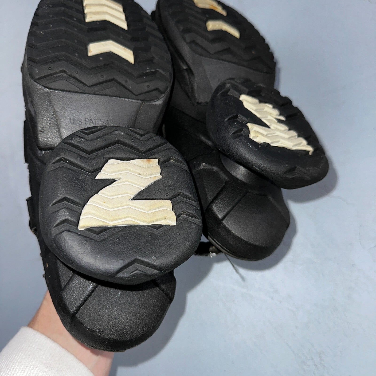 Z-Coil Sidewinder Strappy Sandals Black Shoes Women Size 11 Pain Releif Footwear