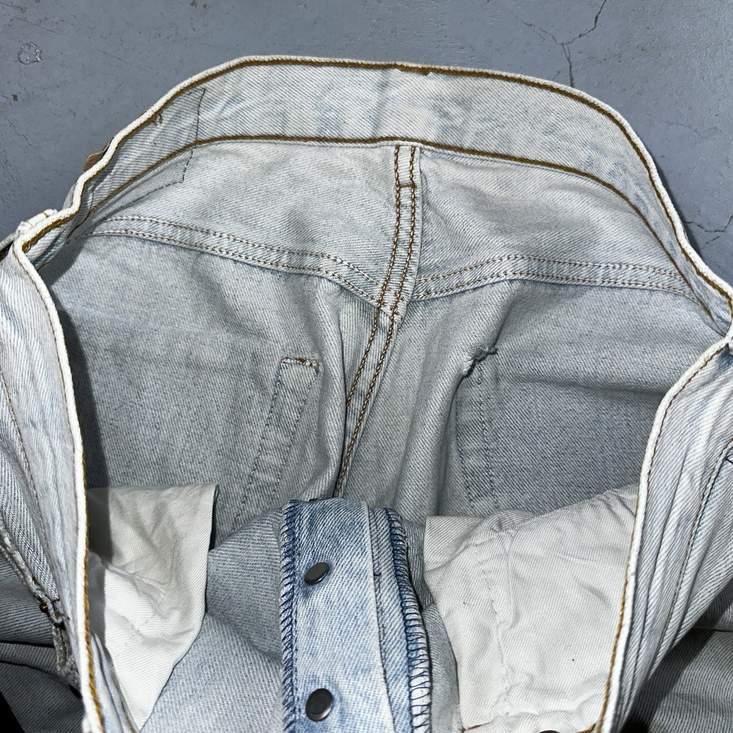 Levis 501 Vintage 90s Y2K XX Straight Leg Jeans Blue Light Wash 34x36 Act 33x31