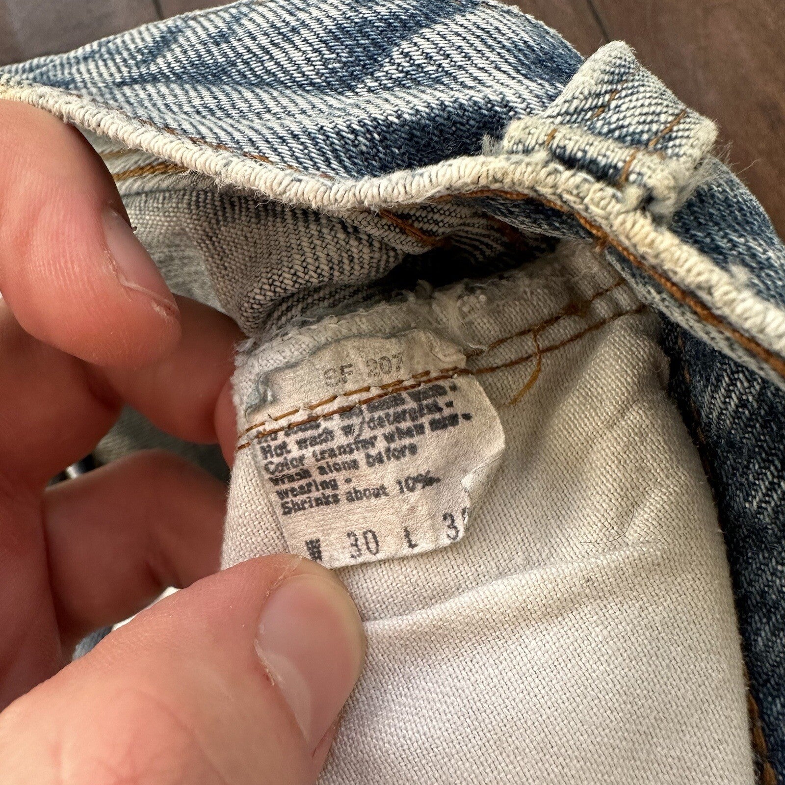 Levis Vintage 80s Redline Selvedge USA 501 XX Jeans 66 30x36 Light Wash Ac 26x31