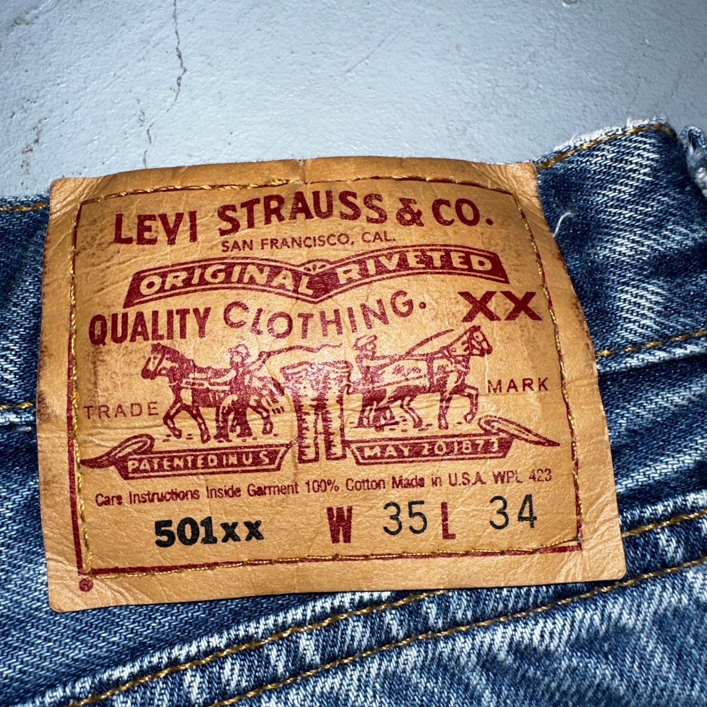 Levis 501 Vintage 90s USA XX Straight Leg Jeans Blue Light Wash 35x34 Act 33x30
