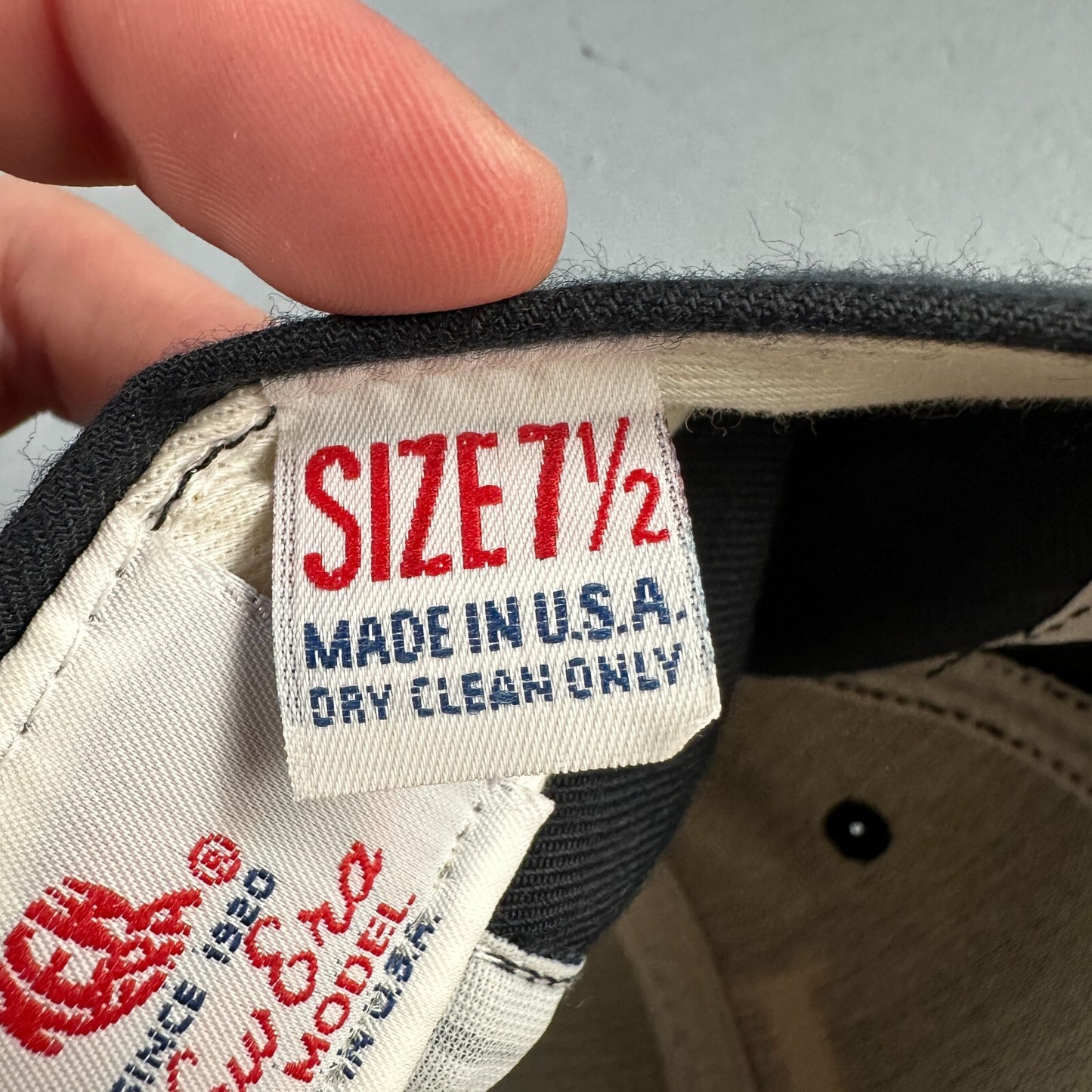 LC New Era USA MLB Fitted 7 1/2 Hat Major League Professional Baseball VTG Pro