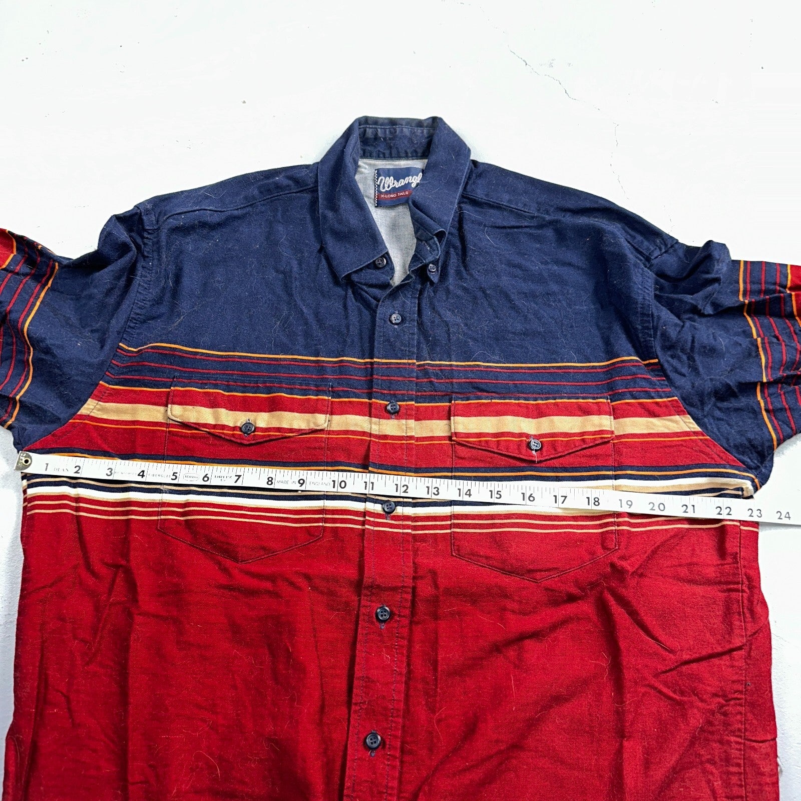 Wrangler Shirt VTG Mens 17 35 Red Blue Checked Long Tails Long Sleeve Aztec