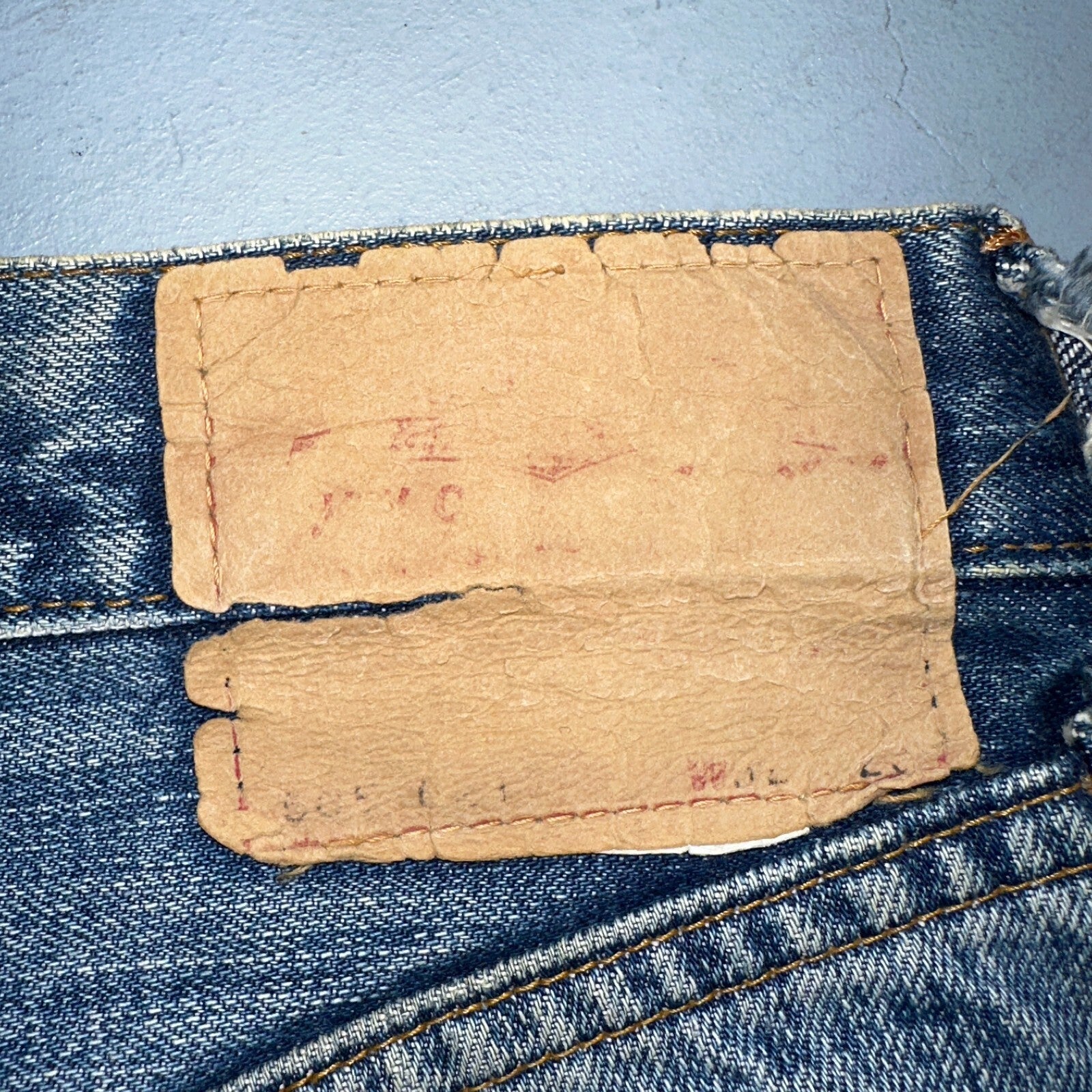 Vintage LEVIS 505 Jeans Big E 1960s Denim 30x26 USA 60s 501 502 Talon Zipper