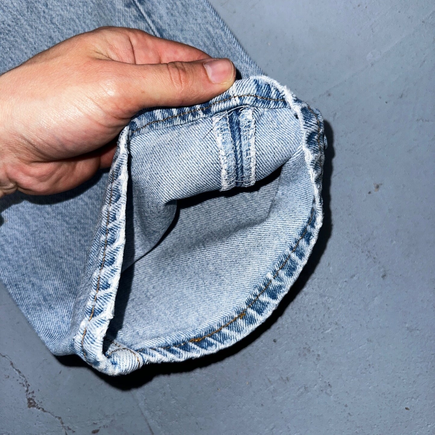 Levis 501 Vintage 90s USA XX Straight Leg Jeans Blue Light Wash 38x32 Act 37x31