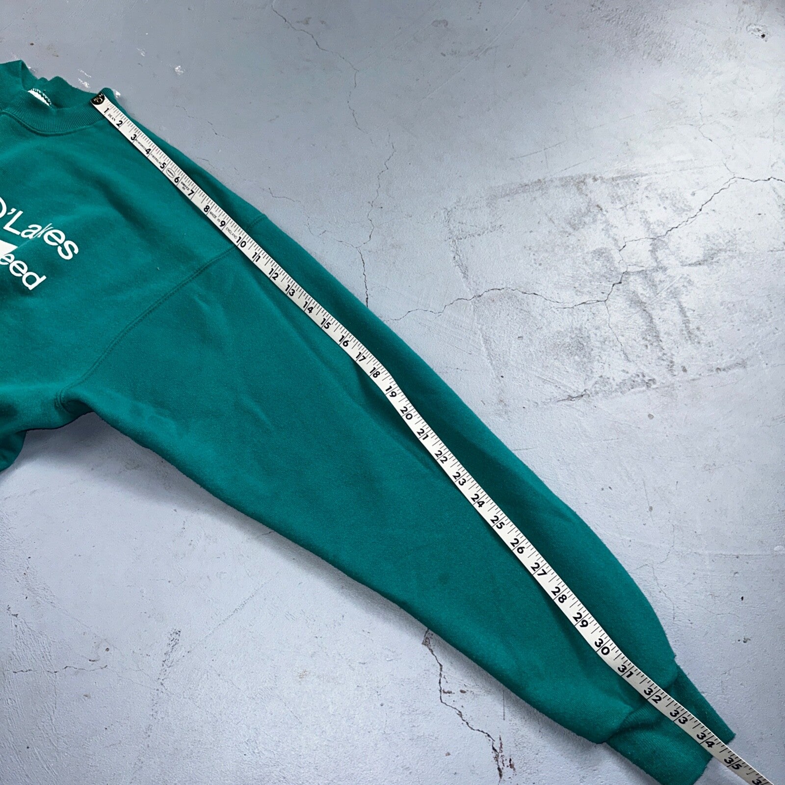 Farm Core Animals VTG 80s Crewneck Sweatshirt Green Land O Lakes Feed Stained