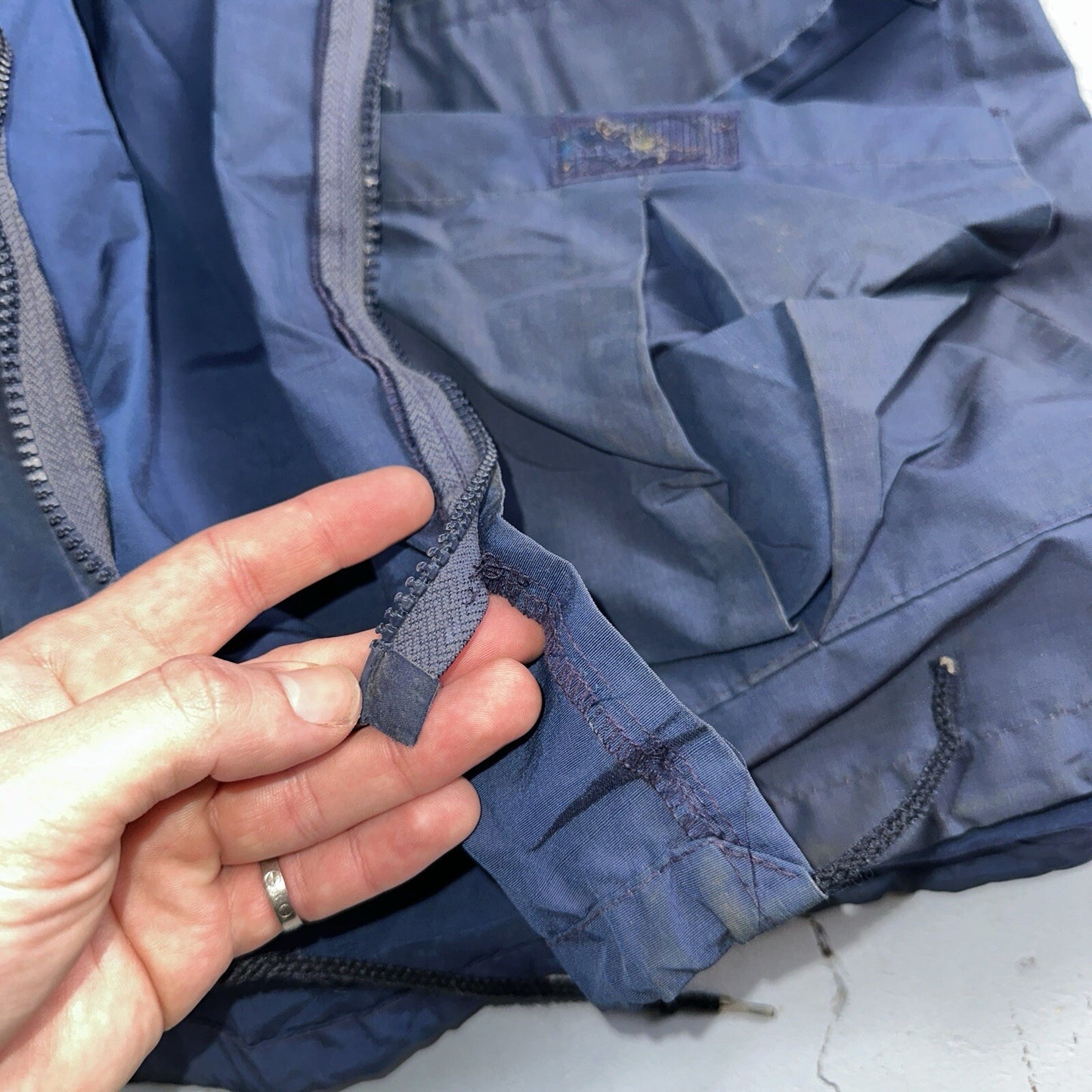 Eddie Bauer VTG Hooded Barn Jacket S Blue Cotton Chore Coat Track Hiking 90s