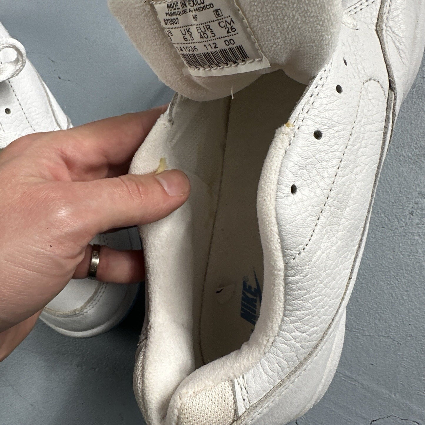 Nike 1997 Womens Air 141036-112 White Casual Shoes Sneakers Size 9 VTG 90s 2s