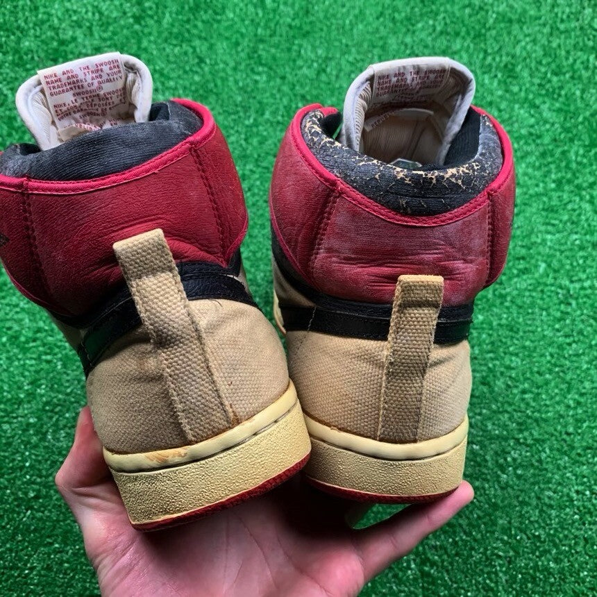 Nike OG 1985 Air Jordan 1 AJKO Chicago Red White Rare Vintage 85 8.5 Bred Royal