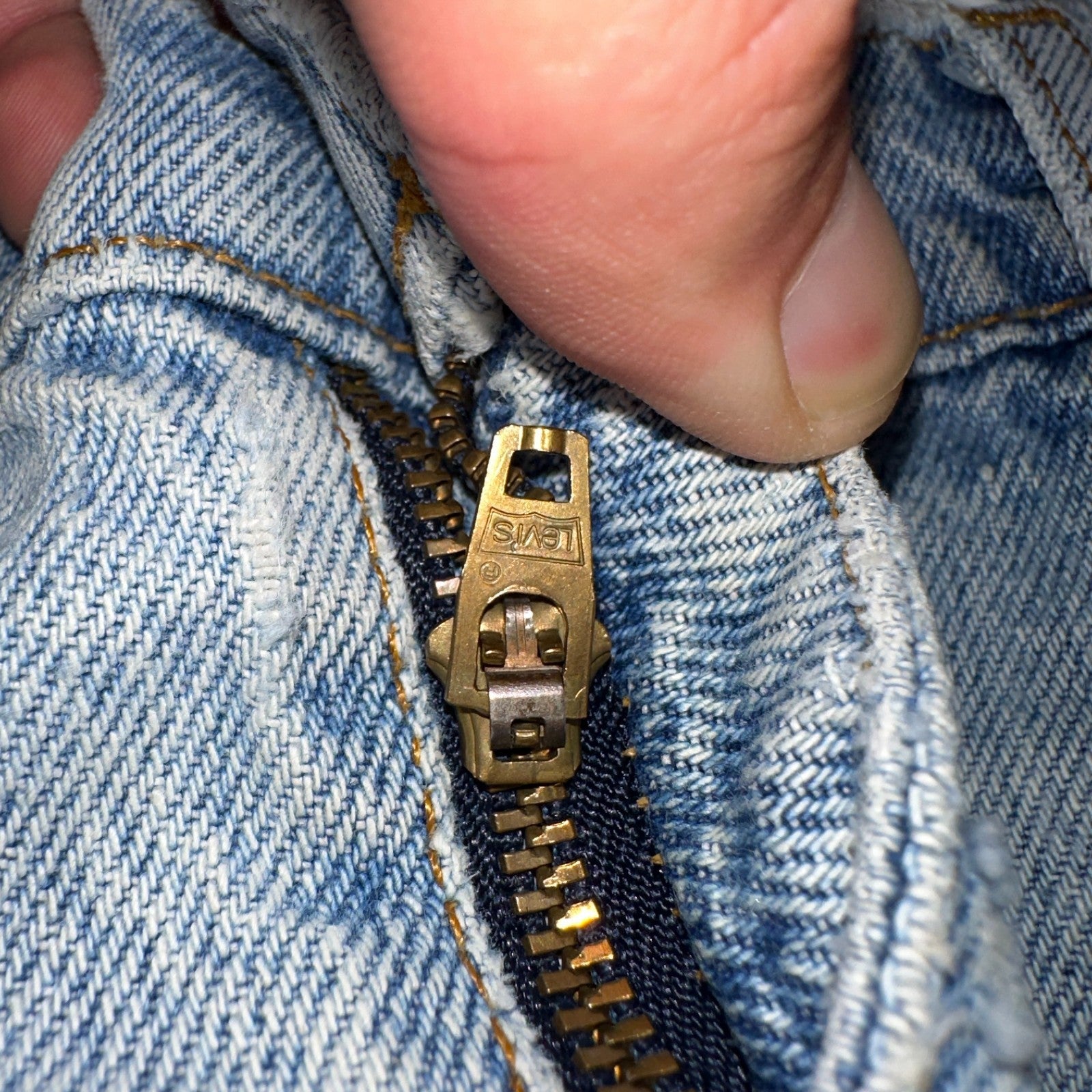 Levis 505 Vintage 90s Orange Tab Jeans 36x32 Thrashed Light Wash 501 Act 33x31