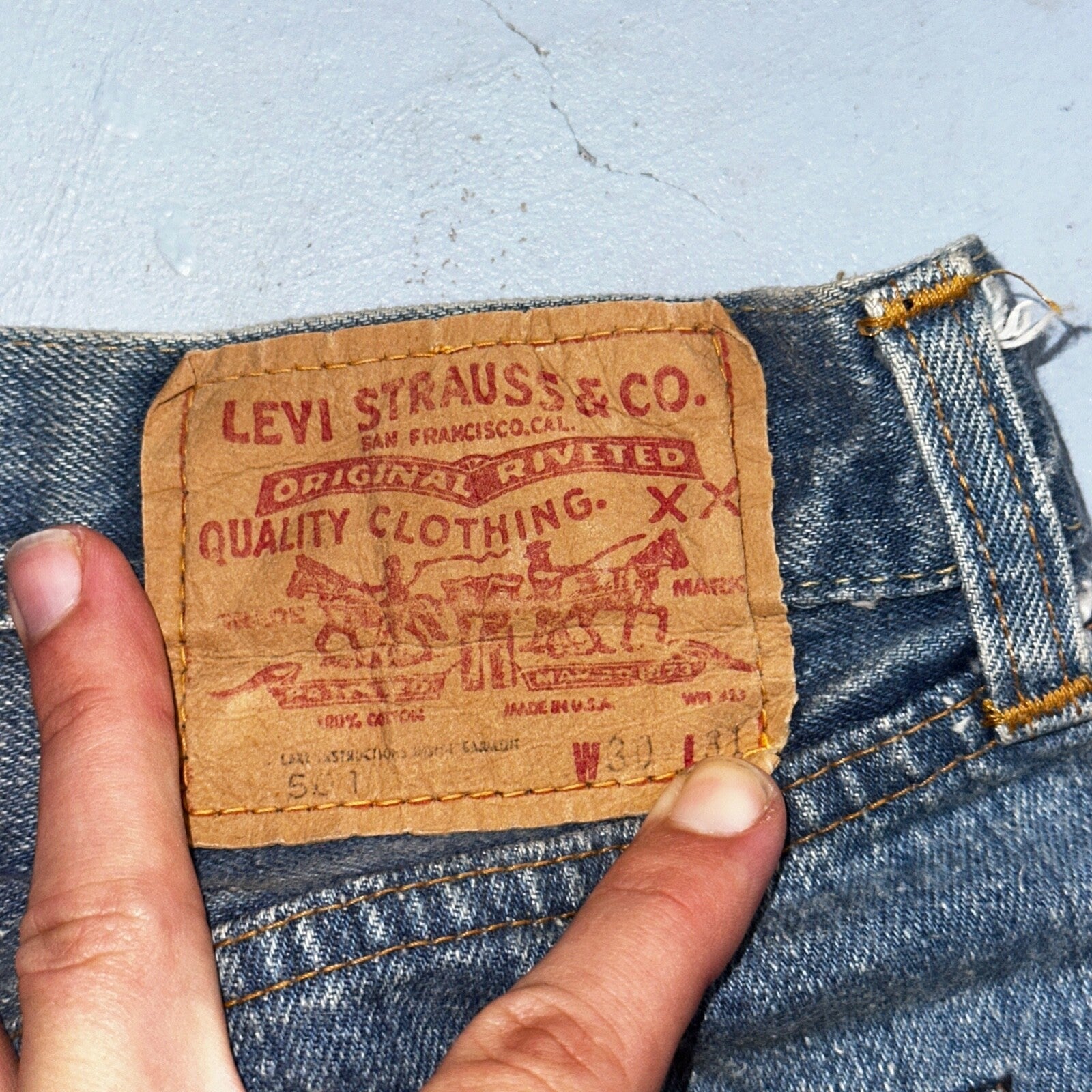 Levis 501 Vintage 70s SS Redline Selvedge USA XX Jeans Med Wash 30x31 Act 28x27