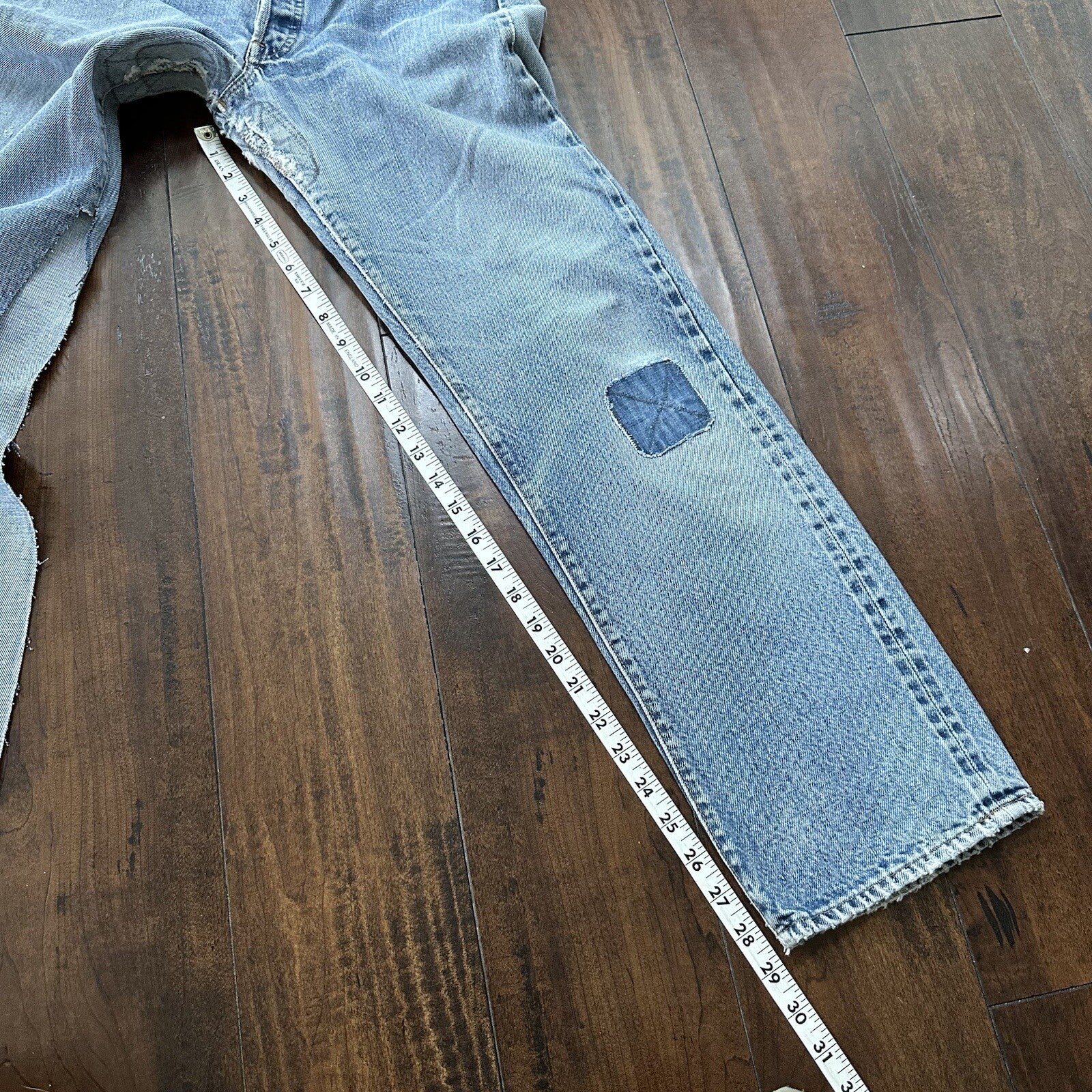 Levis Vintage 80s Redline Selvedge USA 501 XX Jeans 66 70s Thrashed Act 28x29