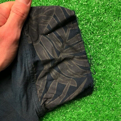 CH Carolina Herrera Black Flower Floral Button Down Dress Shirt Mens Rough VTG