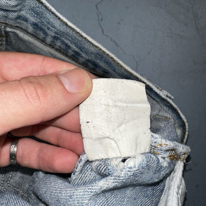 Levis 501 Vintage 80s USA XX Straight Leg Jeans 32x31 Thrashed Wash Act 30x26