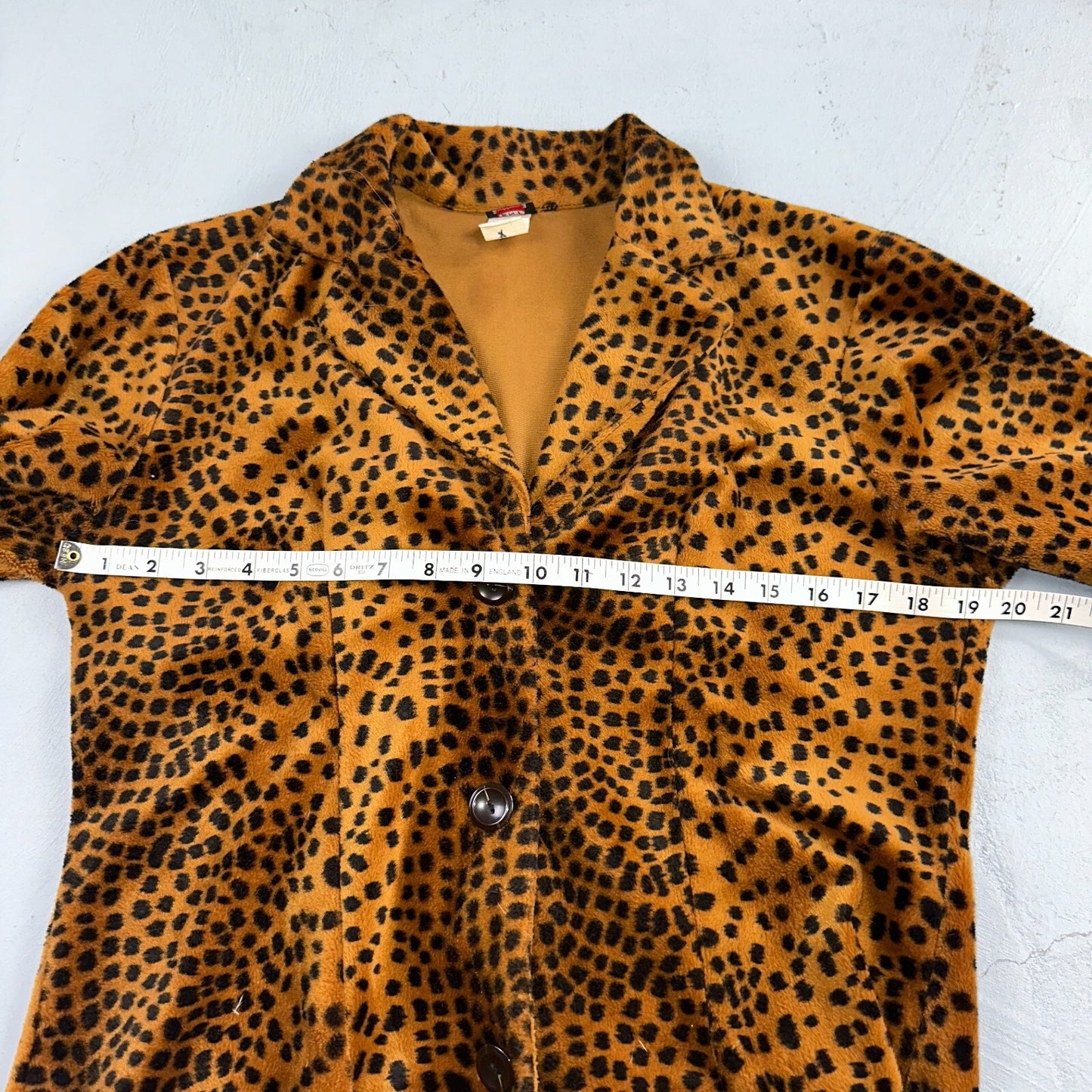 VTG ENT Jacket Womens Cheetah Outdoors Entrancy USA 70s Rockabilly Long Coat