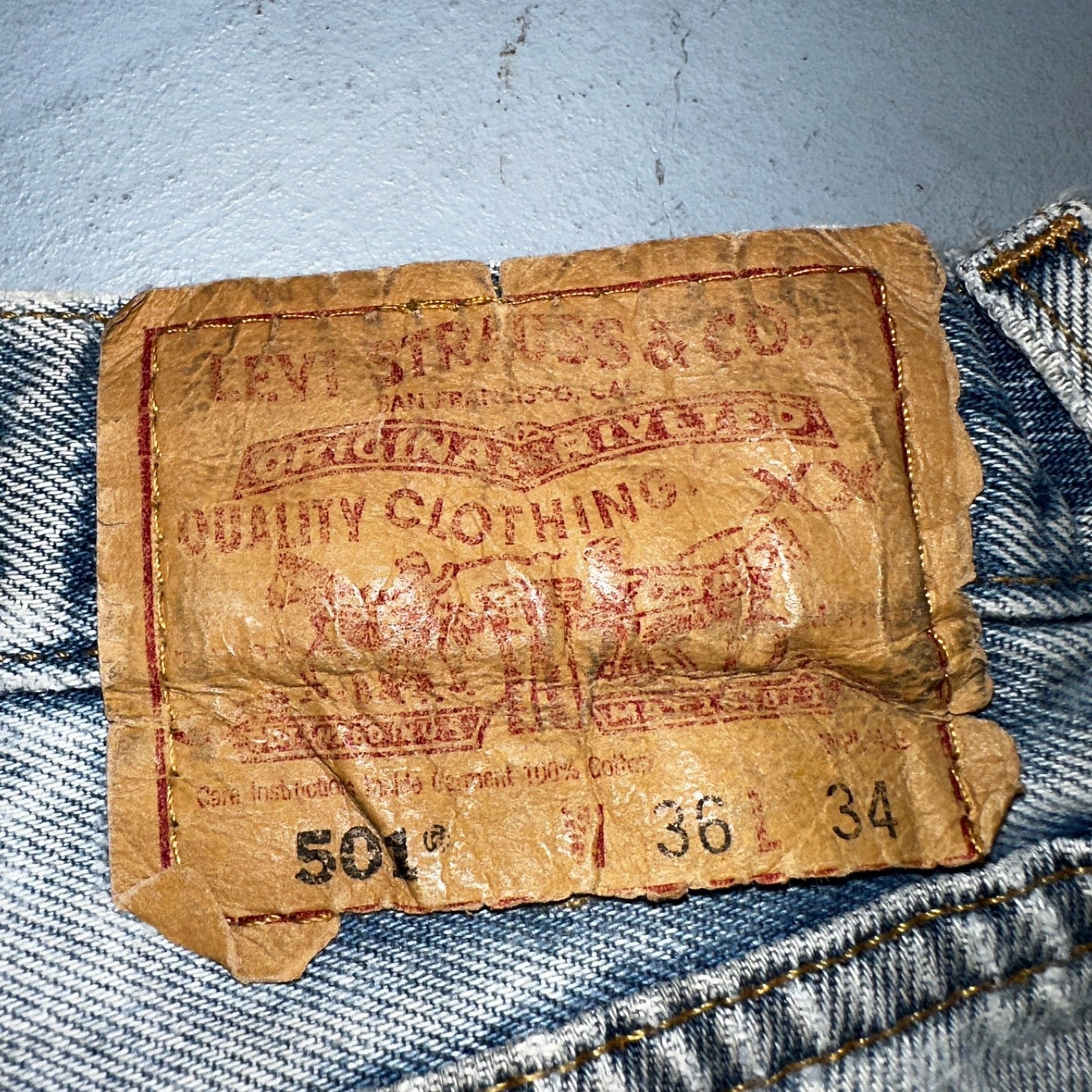 Levis 501 Vintage Y2K 90s XX Straight Leg Jeans Blue Light Wash 36x34 Act 33x32