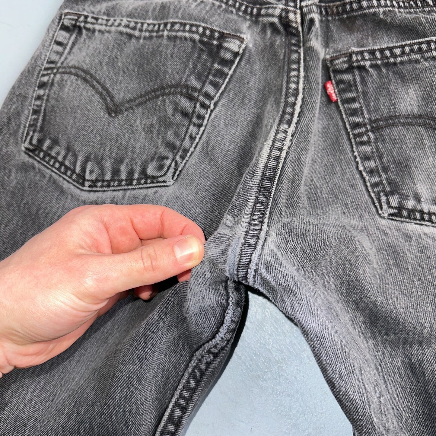 Levis 501 Vintage 90s USA XX Straight Leg Jeans Black Med Wash 32x32 Act 30x30