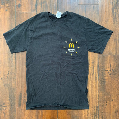 McDonalds Employee Y2K Vintage Style T Shirt Promo Food USA J Balvin Familia