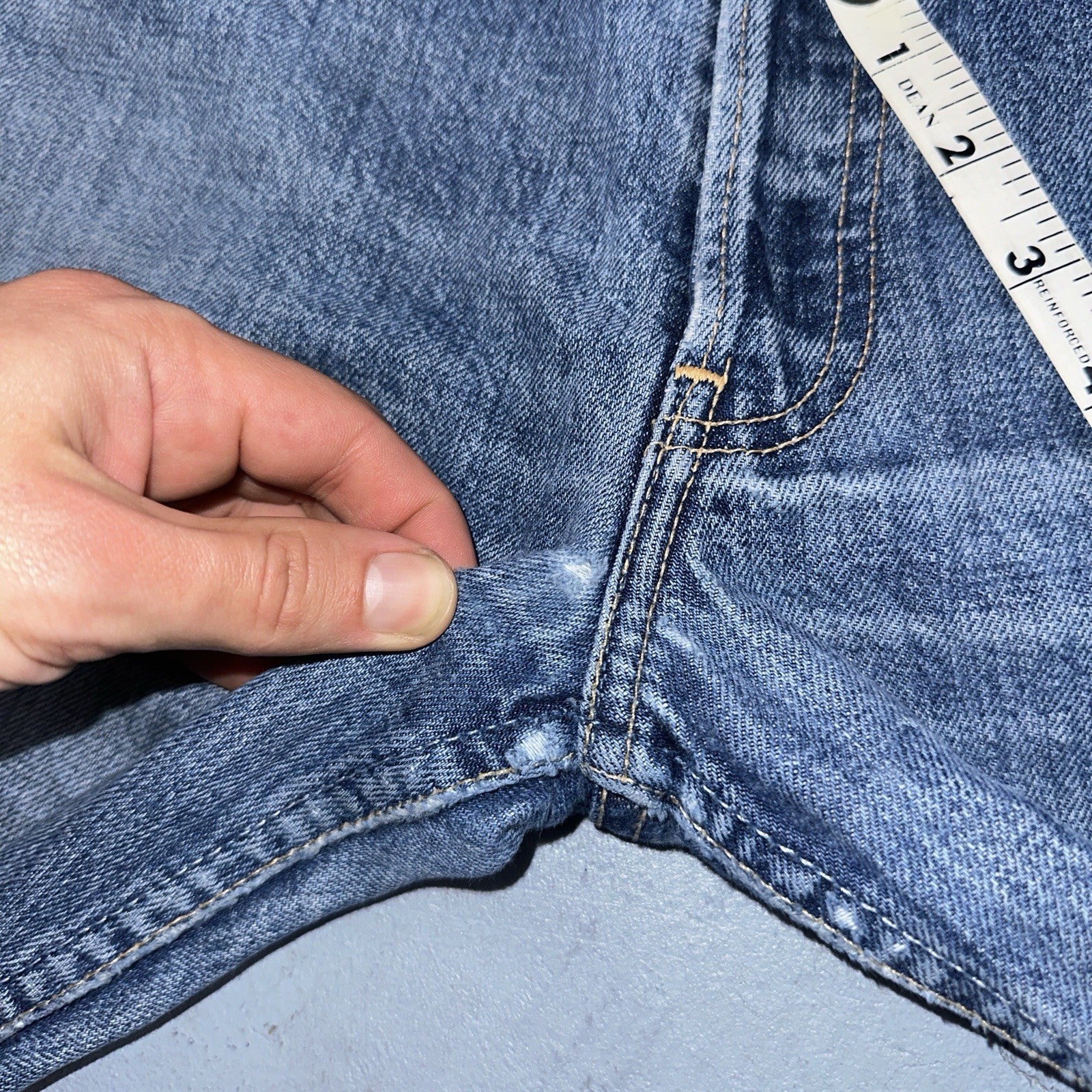 Levis 501 Vintage 90s Y2K XX Straight Leg Jeans Blue Med Wash 34x32 Act 33x31