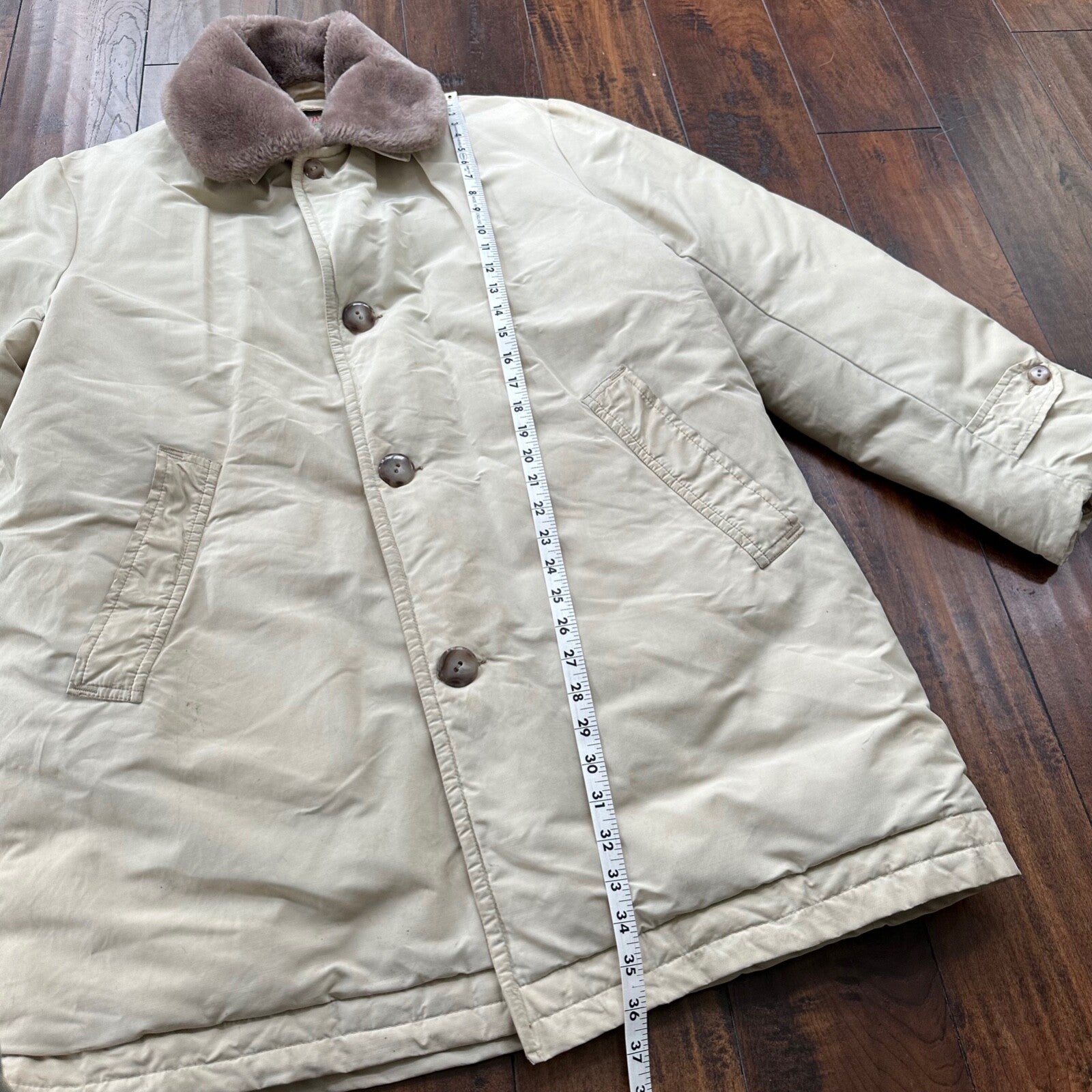 Vintage Comfy Outdoor Garment All Down Jacket Khaki Medium Seattle WWII 50s 40s