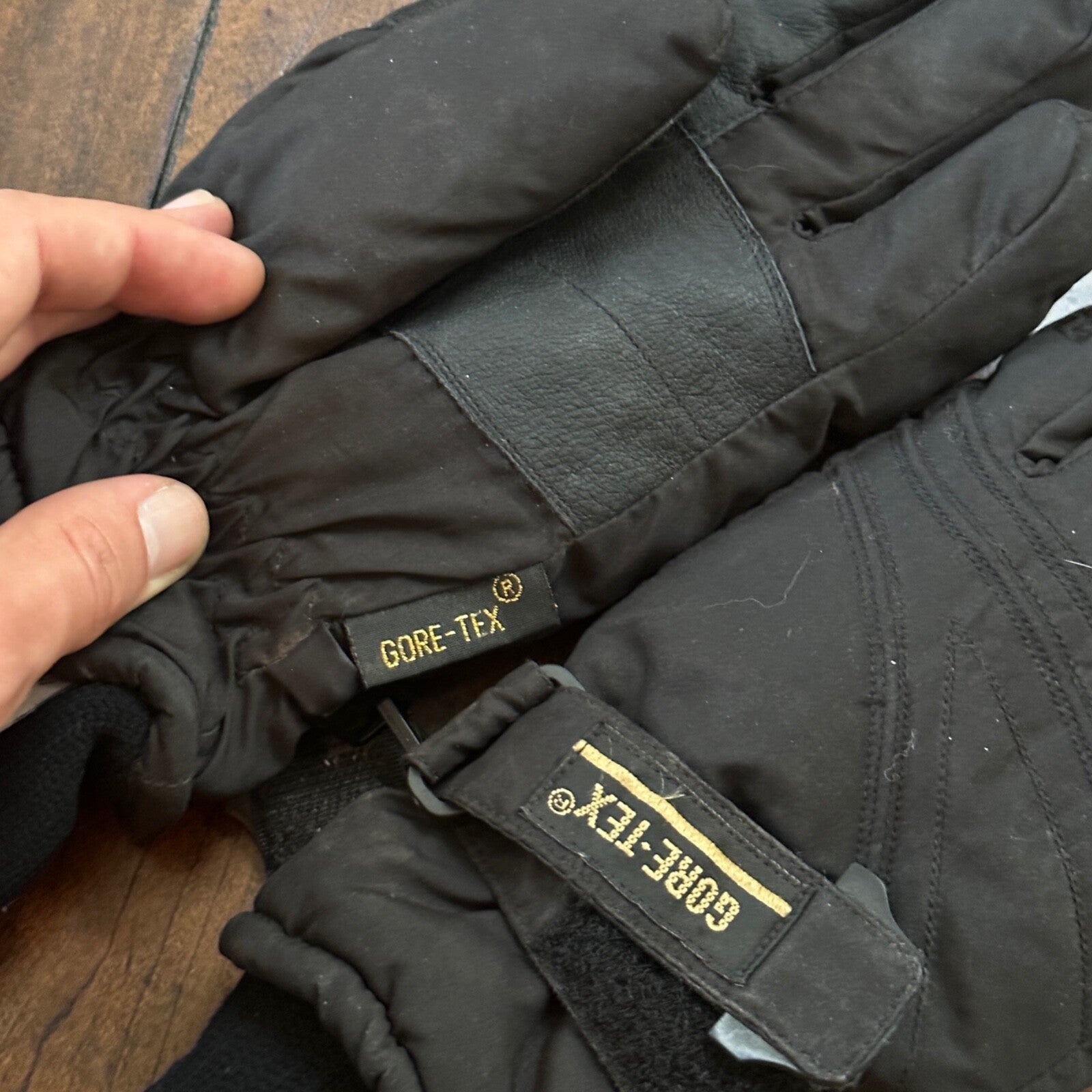 Gordini Winter Gloves Women Size Small Leather Palm Gore-Tex VTG 90s