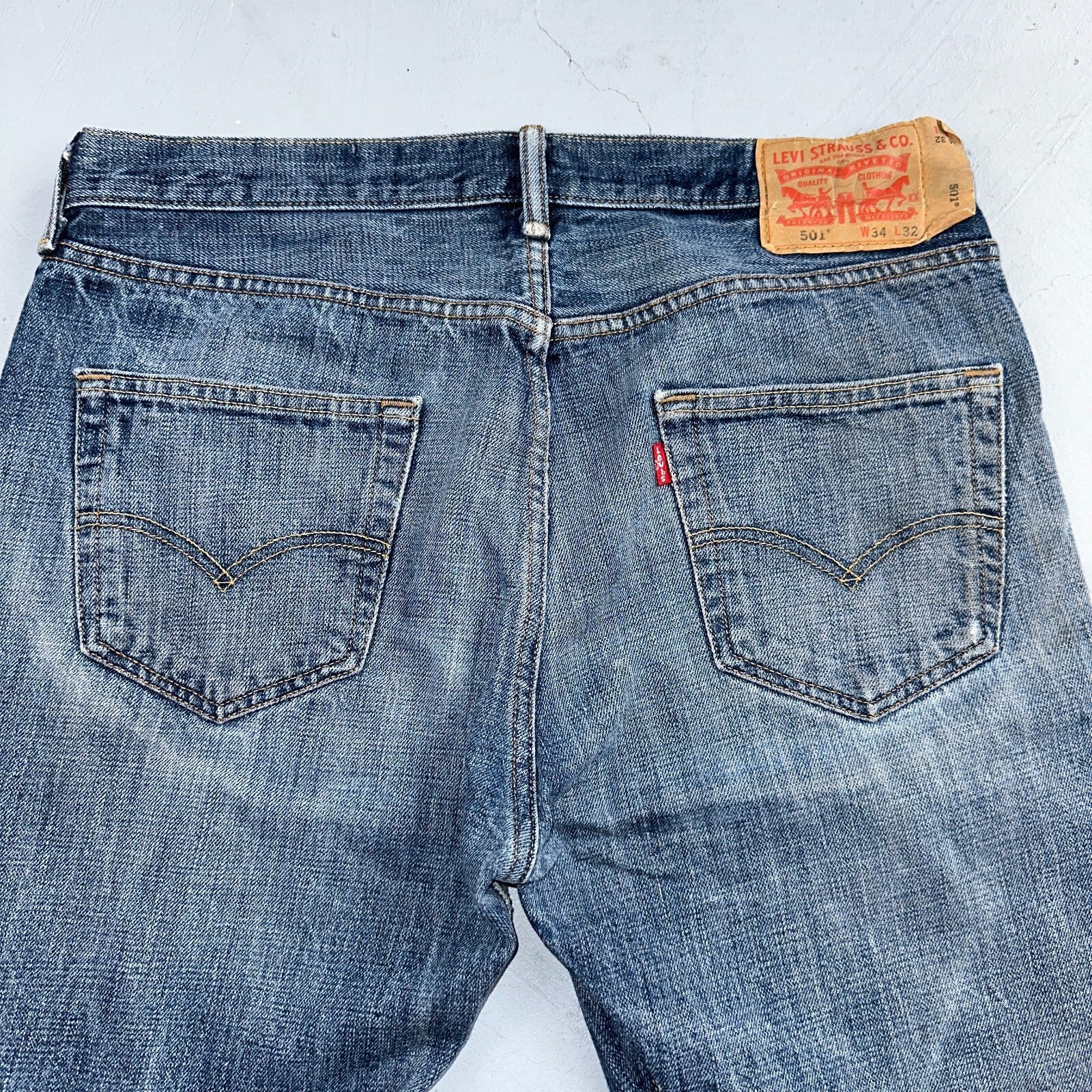 Levis 501 Y2K XX Straight Leg Jeans Blue VTG Med Wash 34x32 Act 33x30