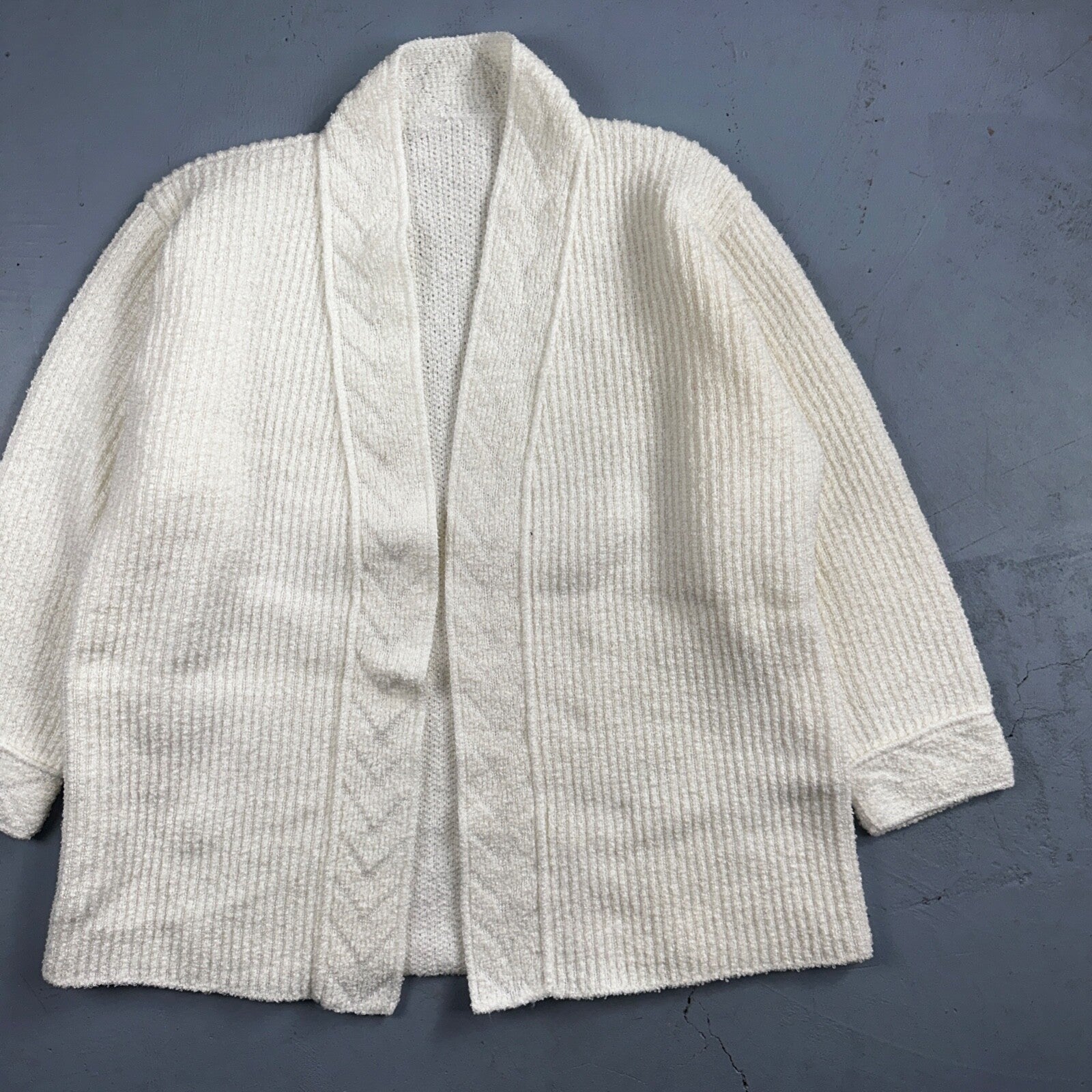 Vintage White Knit Sweater Cardigan Womens 70s 80s Basic Cozy Kimono Robe