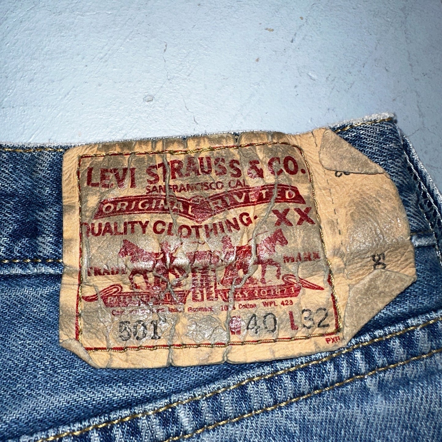 Levis 501 Vintage Y2K 90s XX Straight Leg Jeans Blue Light Wash 40x32 Act 38x31