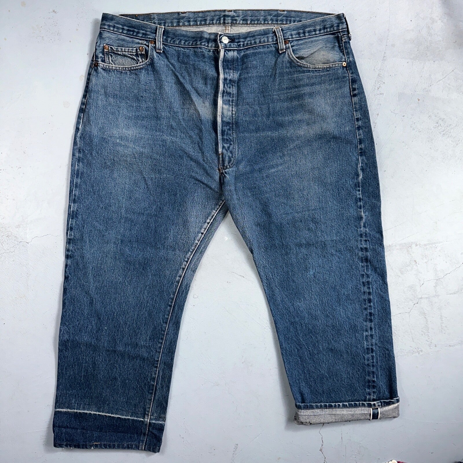 Levis 501 Vintage 80s Redline Selvedge USA XX Jeans Med Wash 48x32 Act 44x26