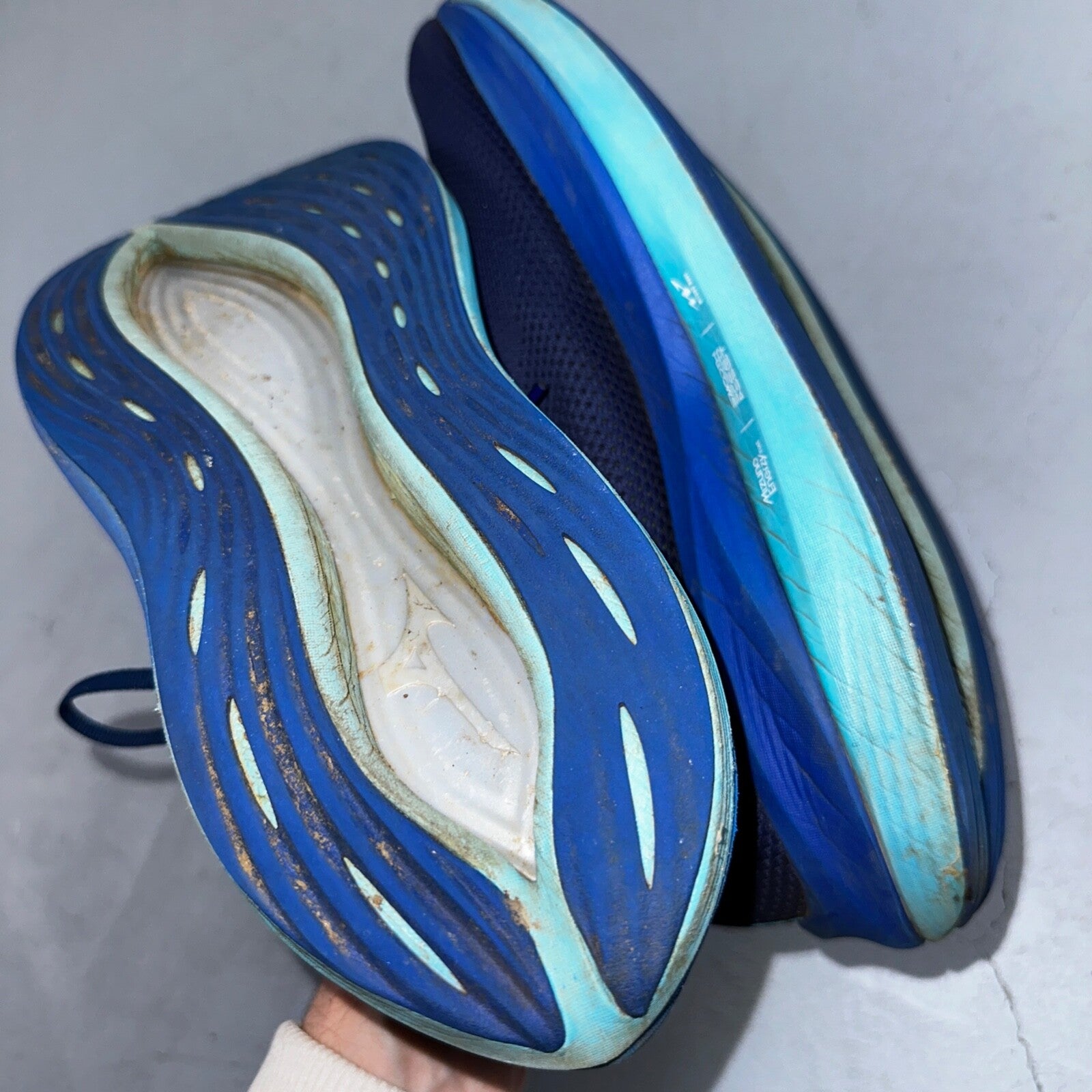 Mizuno Mens Sneakers Blue Size 11 Neo Vista Running Breathable Comfort Light