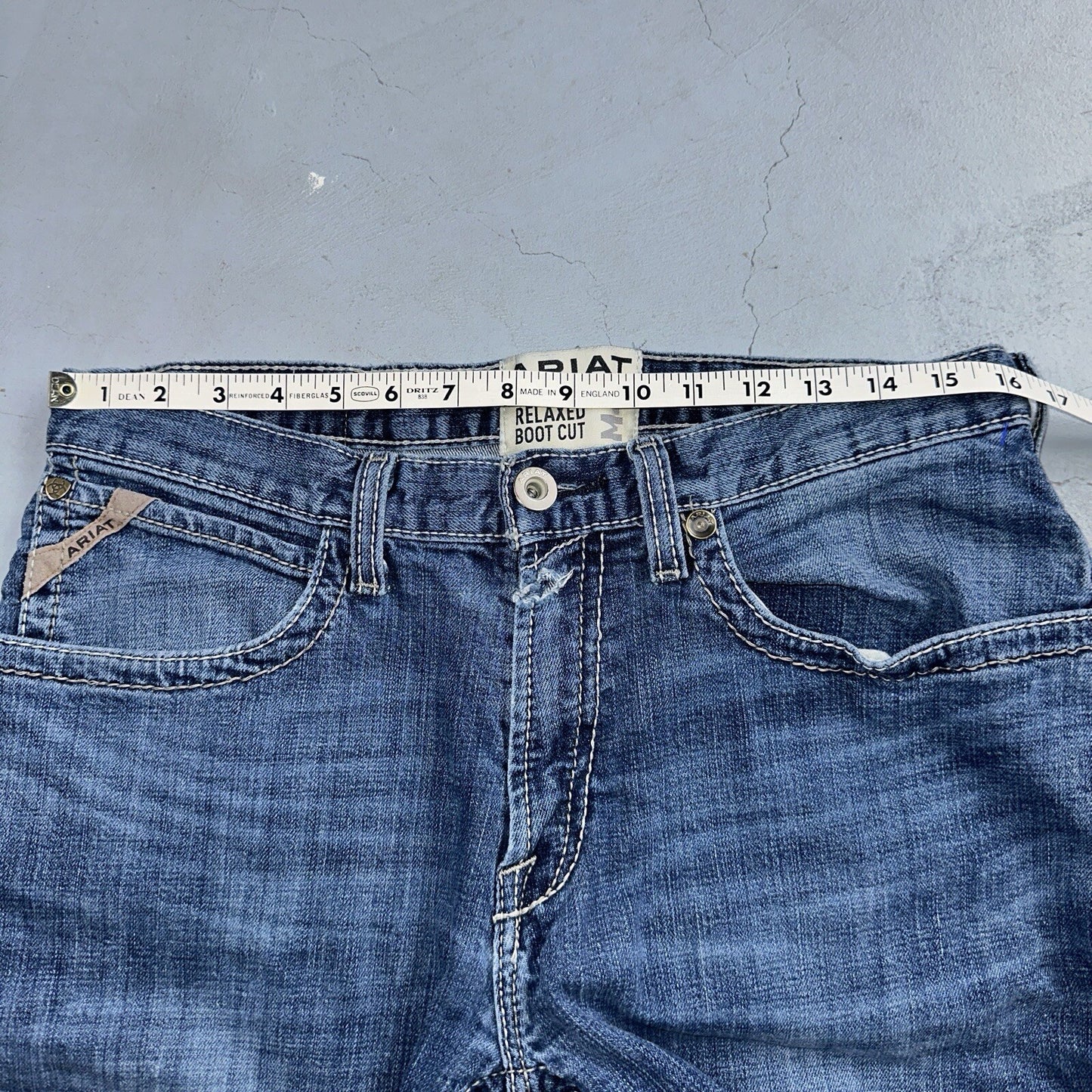 Ariat Jeans Mens 33x34 Blue M4 Boot Cut Relaxed Coltrane Jeans Denim Medium Wash