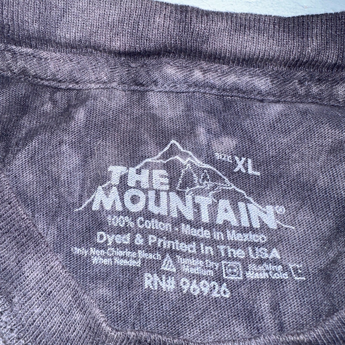 The Mountain Shirt Mens XL Rhinoceros Tie Dye Purple 2013 USA Rhino Wild Animal