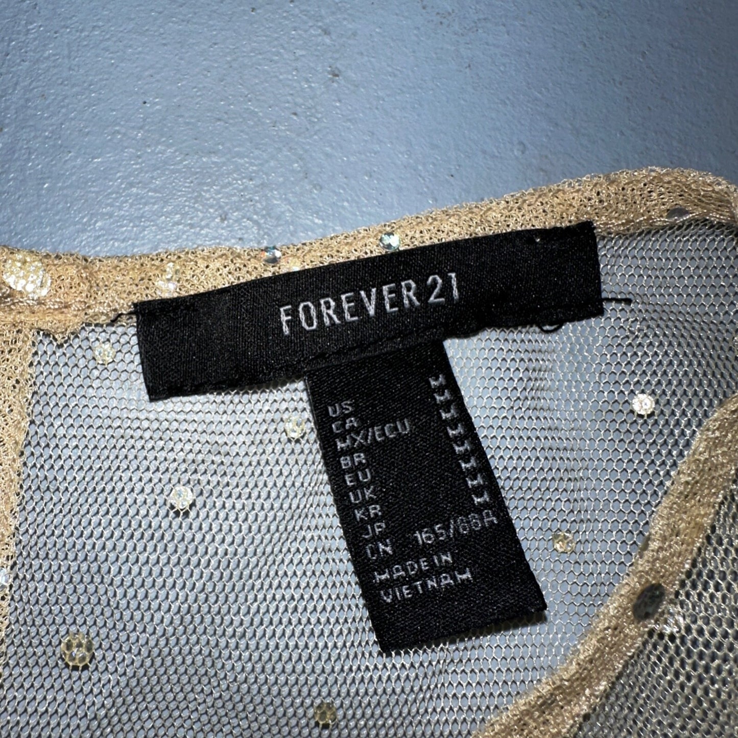 Forever 21 Womens Sheer Neutral Ruffled Short Sleeve Top Sz M