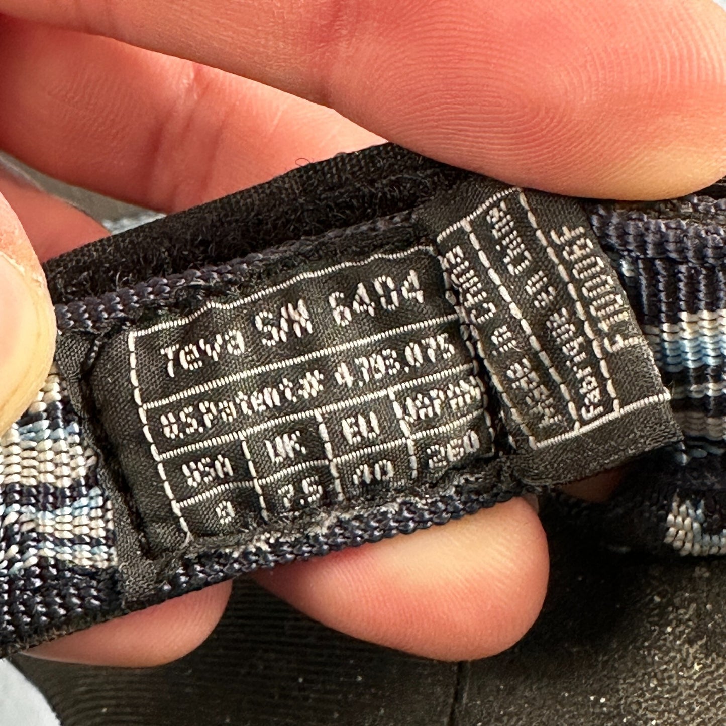 Teva Original Men’s Hiking Water Sandals 6404 White Stripes - Size 9 VTG