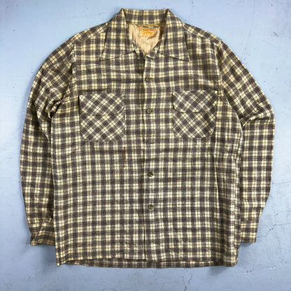 Pendleton VTG Board Shirt Plaid 100% Wool Button Down Size M Plaid 1960s Camp
