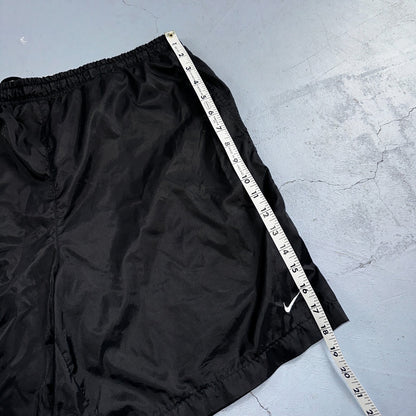 Nike VTG Shorts Mens Large Black 90s Nylon Soccer Futbol Glanz Basic Essential