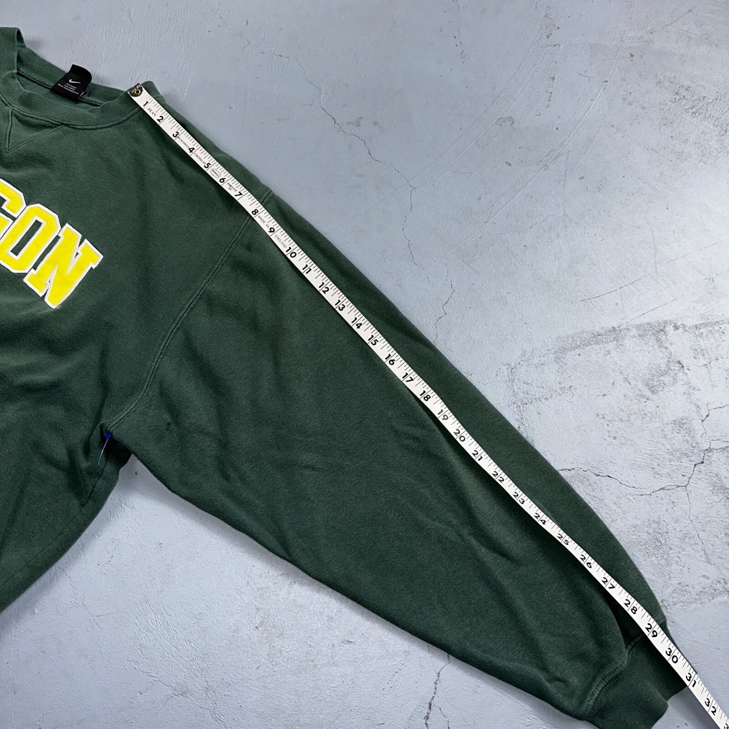 Nike Oregon Ducks Football Sweatshirt M VTG Center Swoosh Crewneck Green Y2K