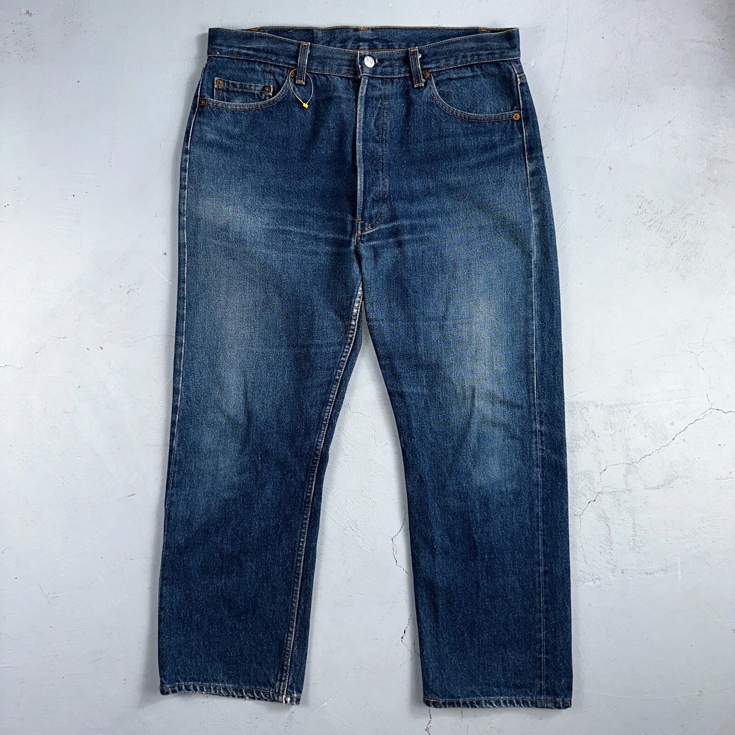 Levis 501 Vintage 80s USA XX Straight Leg Jeans Blue Med Wash 38x30 Act 35x26
