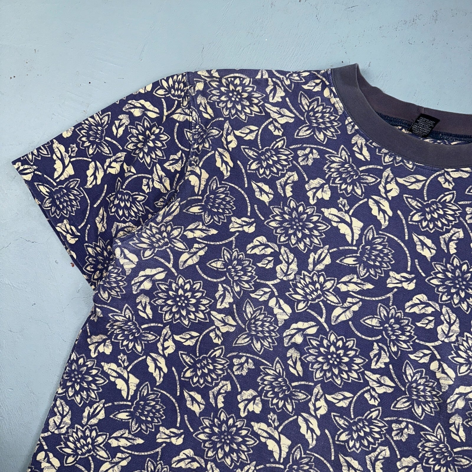 Lands End AOP USA 90s VTG T Shirt Womens Size L Unisex Floral Purple RARE