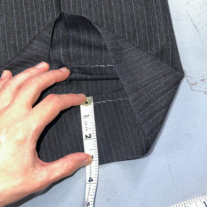 VTG Botany 500 Couture 42 USA MADE 2Pc Black/Gray Pinstriped Wool Suit
