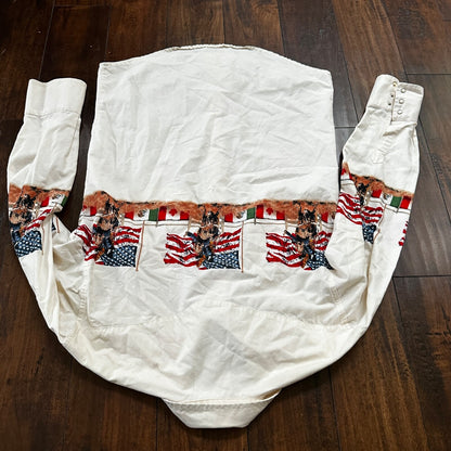 VTG Wrangler Men's Pearl Snap Western Rodeo Cowboy Ranch Shirt XL Flags USA RARE