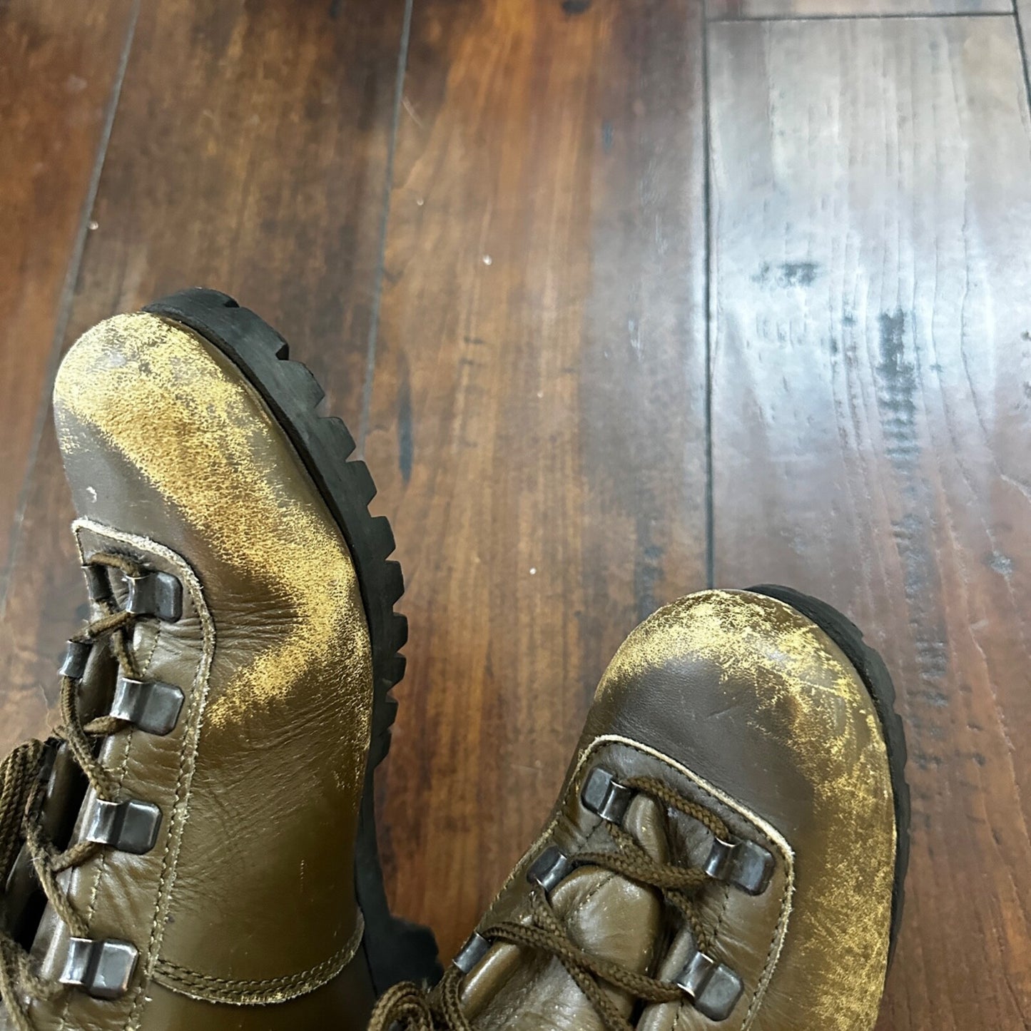 VTG Dunham Men’s 7? Tyrolean Mountain Hiking Boots Vibram Sole Italy