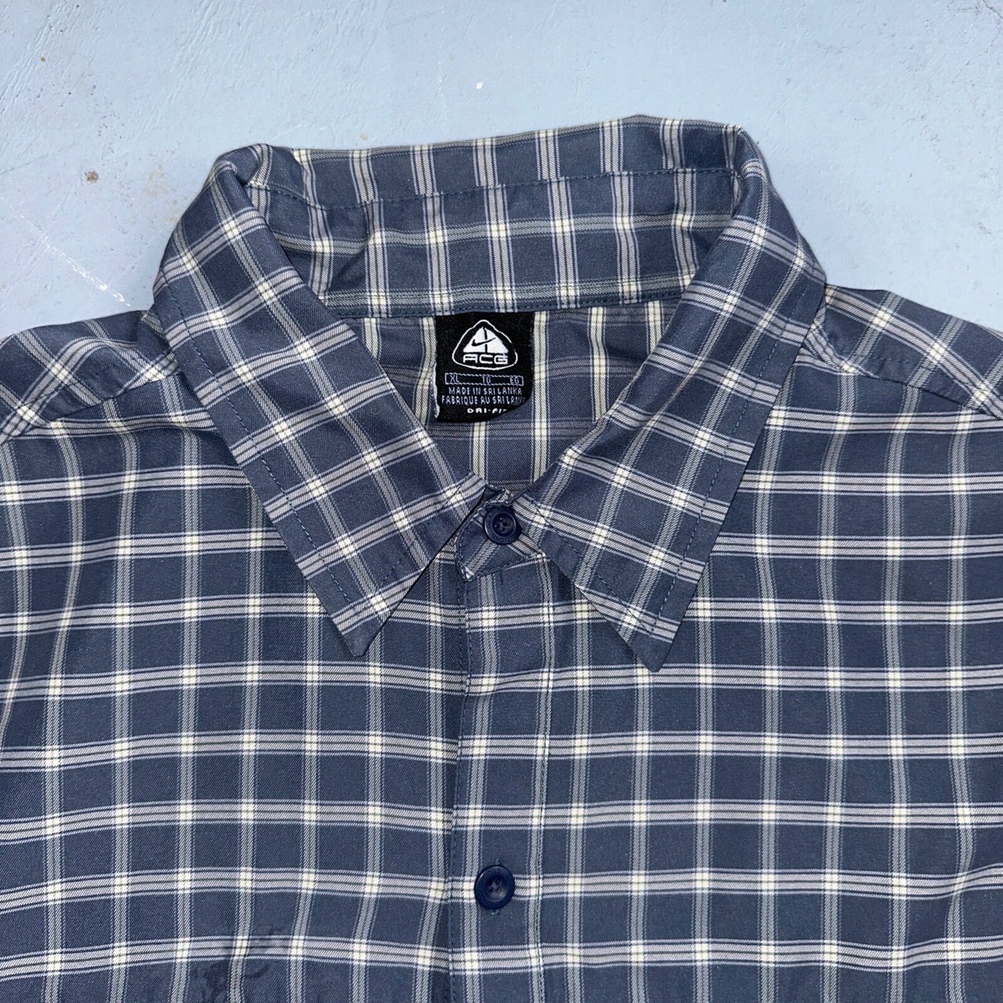 Nike VTG ACG Shirt Mens XL All Conditions Gear Button Hiking Short Sleeve Plaid