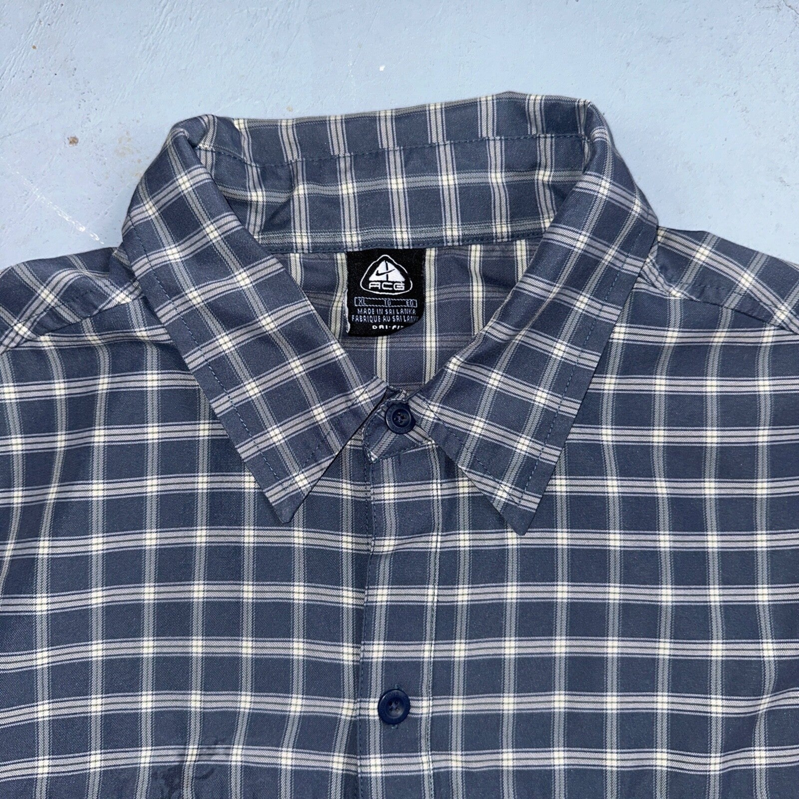 Nike VTG ACG Shirt Mens XL All Conditions Gear Button Hiking Short Sleeve Plaid