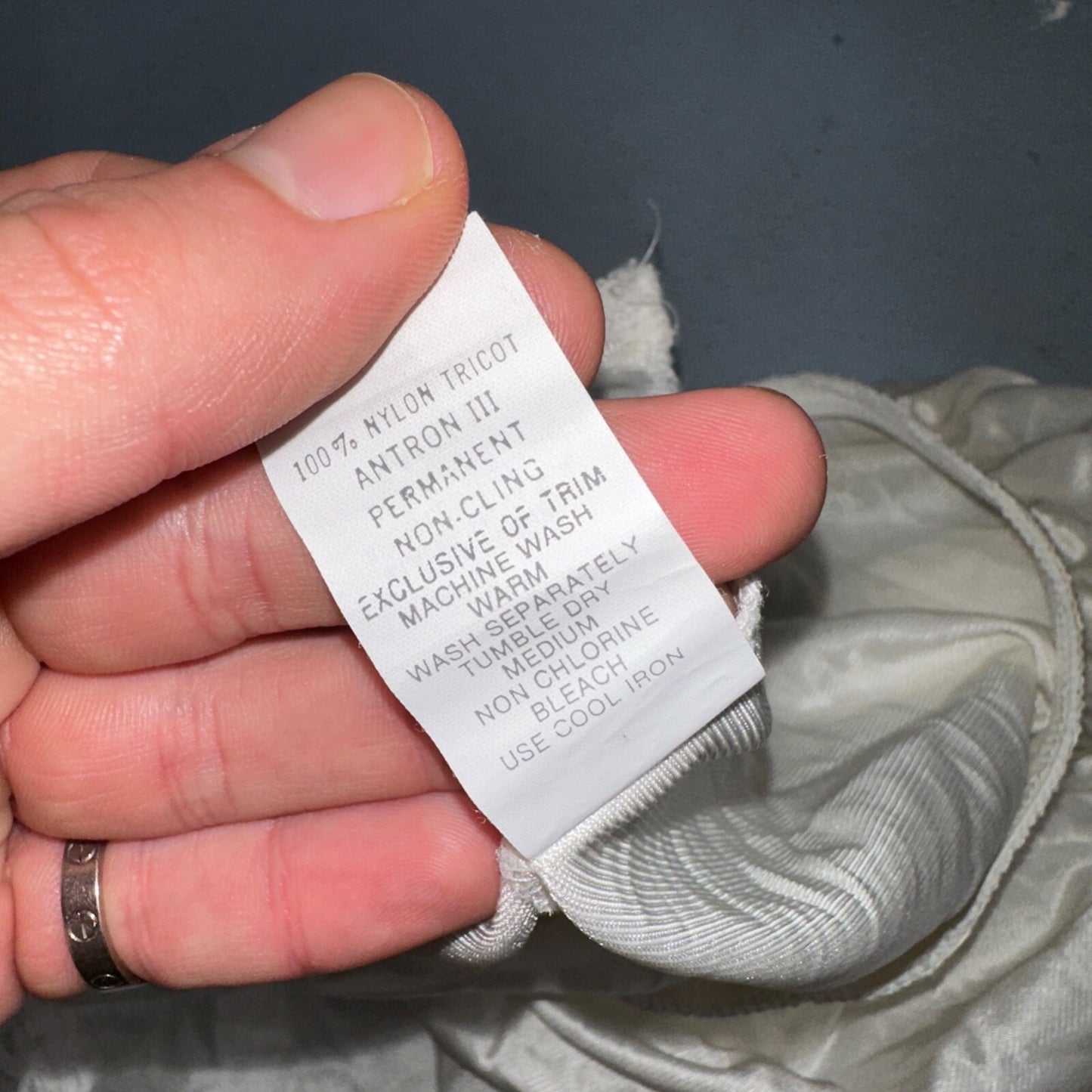 Short Women Slip Skirt Lace Hem Elastic Waist White Small VTG Lingerie Bridal