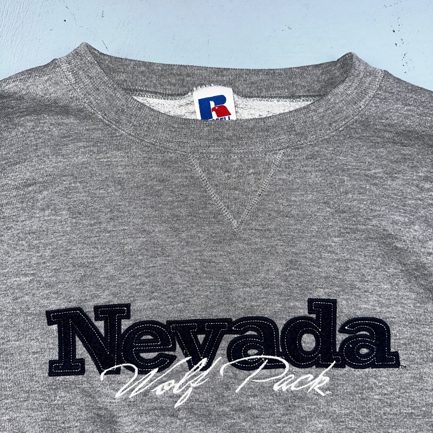 Russell Athletic Sweatshirt XL Nevada VTG Crewneck Wolf Pack Sweat Gray Sports