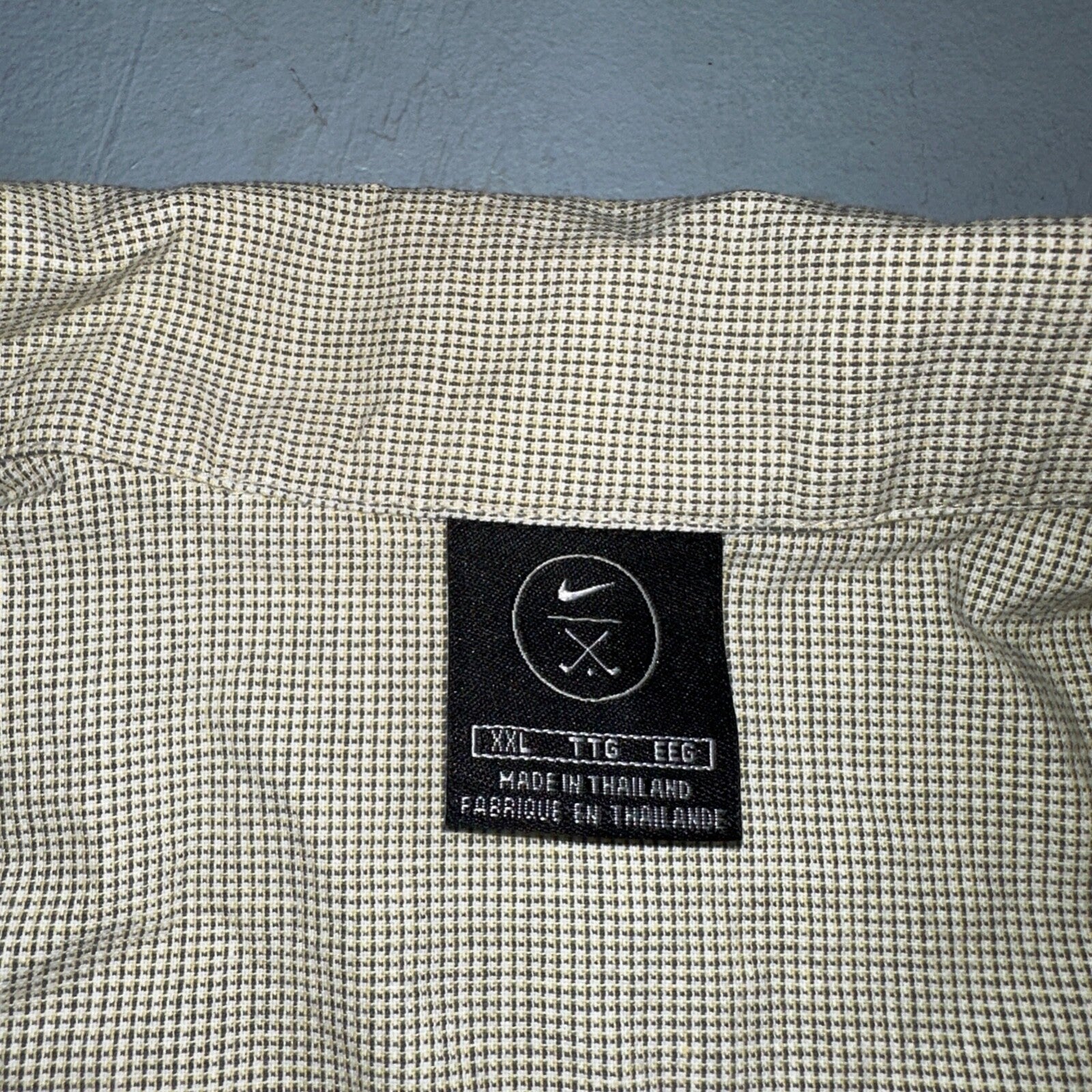 Nike Golf Tiger Woods Button Up Hawaiian Plaid Men's 2XL Shirt Gray Down Basic