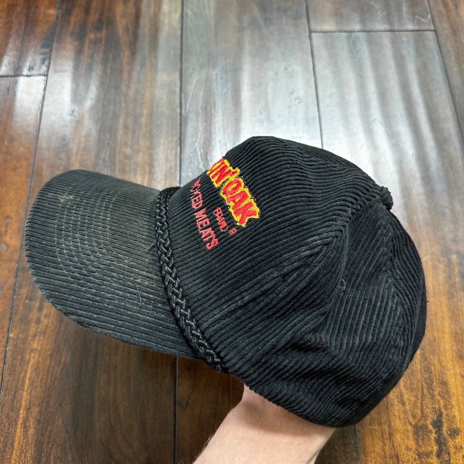 Smokin Oak VTG Hat Cap Snapback Smoke Cigarettes Meat Food Funny Corduroy Black