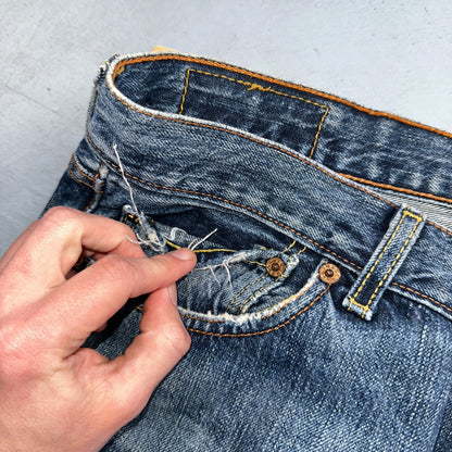 Levis 501 Vintage Y2K XX Straight Leg Jeans Blue Med Wash 33x32 Act 32x31